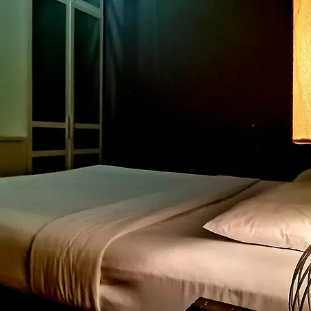 Aha Friday Hotel Le Hong Phong-2